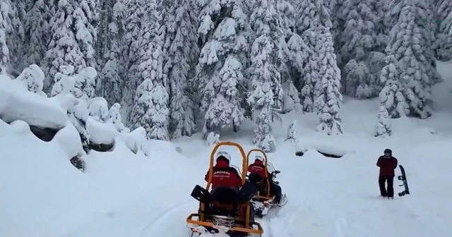 JAK timinden karla kaplı ormanda zorlu tatbikat Bolu Haberleri
