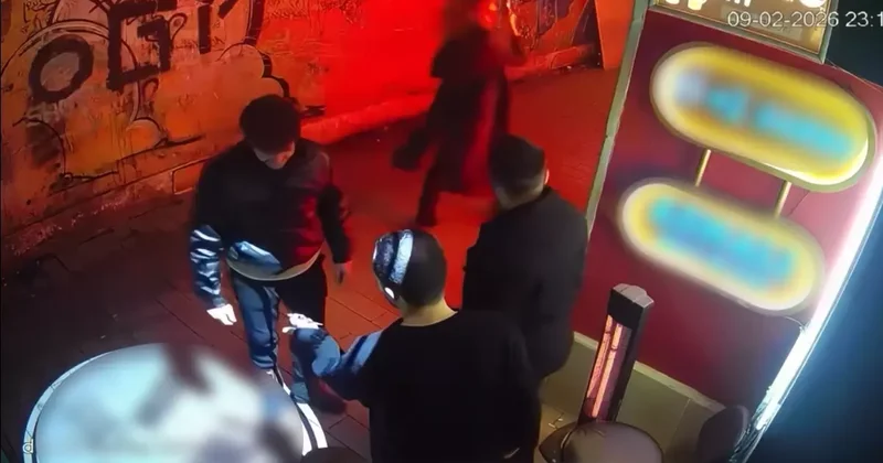 Kadın Turist Çantasını Kaybetti