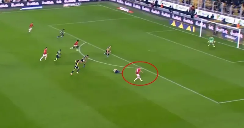 3 0 yenikken yaptığı hareketi Fener taraftarı ayakta alkışladı