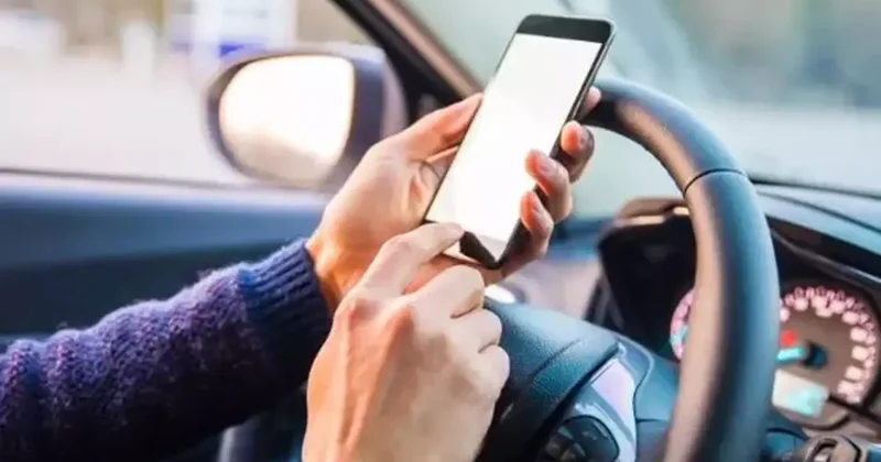 Telefonunuzdaki bu ayarı acilen kapatın! Virüs bulaştırıyorlar