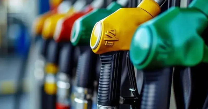 Sürücülere kötü haber! Akaryakıta büyük zam geliyor