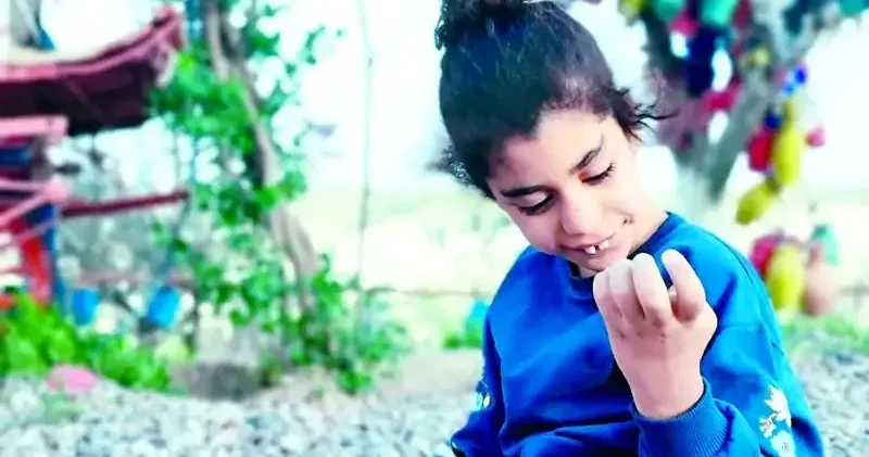 Maya yı meyve bahçesinde büyütüyor Sağlık Haberleri