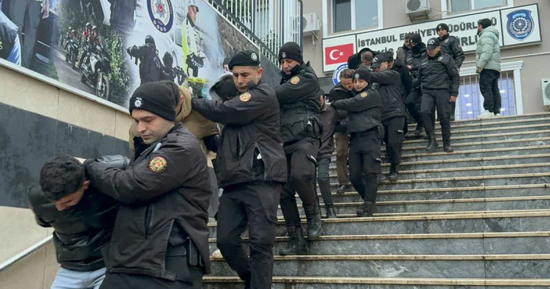 Borsada kar vaadiyle dolandırıcılığa yönelik İstanbul merkezli soruşturmada 40 zanlı tutuklandı Son dakika haberleri