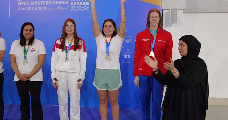 Milli yüzücü Bengisu Avcı dan yeni Türkiye rekoru