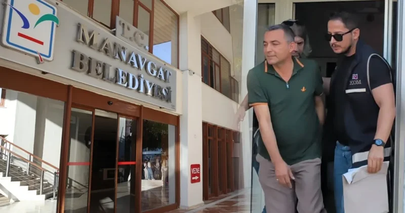 Görevden alınan Manavgat Belediye Başkanı Kara hakim karşısına çıktı: Belediyeye 26 araç kazandırdım