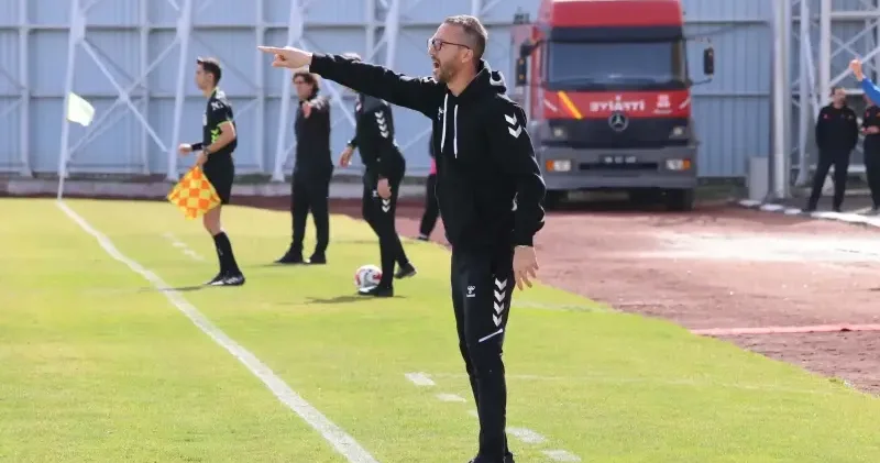 Menemen FK da Bilal Kısa dönemi bitti Futbol Haberleri