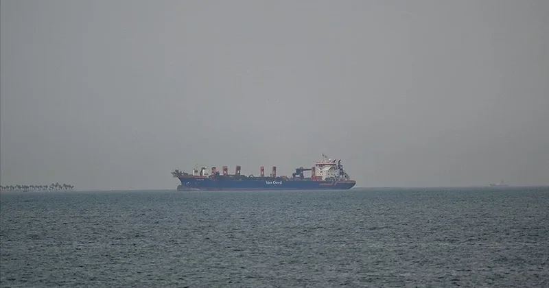 İran dan ABD ve İsrail e Hürmüz resti: Hiçbir geminin geçiş hakkı yoktur, şüpheniz varsa yaklaşın ve deneyin