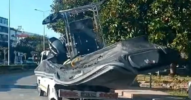 14 kaçak göçmenin öldüğü bot kıyıya çıkarılıp yediemin deposuna konuldu Antalya Haberleri