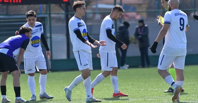 Hacılar Erciyesspor 3 puanı 3 golle aldı Kayseri Haberleri