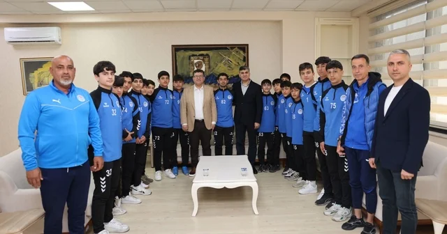 Akdeniz Belediye Spor U 14 Takımı Türkiye Şampiyonası yolunda Mersin Haberleri