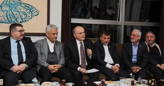 Faruk Özlü savunma sanayiinin dünü ve bugününü anlattı Dr. Özlü Savunma harcamalarımızı artırmalıyız Geçmişte uçak aldığımız ülkelere artık uçak satıyoruz Düzce Haberleri