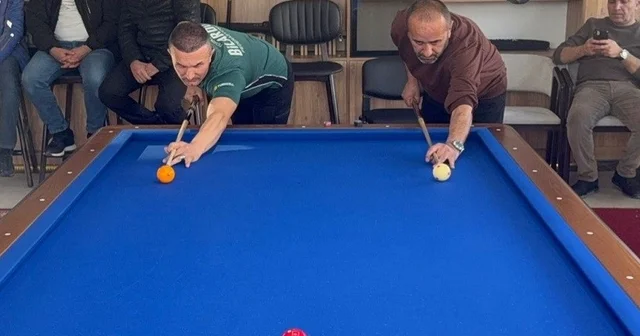 Hakkâri de Üç Bant Bilardo Turnuvası başladı Hakkari Haberleri