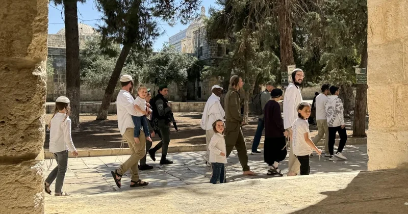 Filistin, İsrailli aşırı grupların Mescid i Aksa’nın kapalı tutulması ve kurban çağrılarına tepki gösterdi