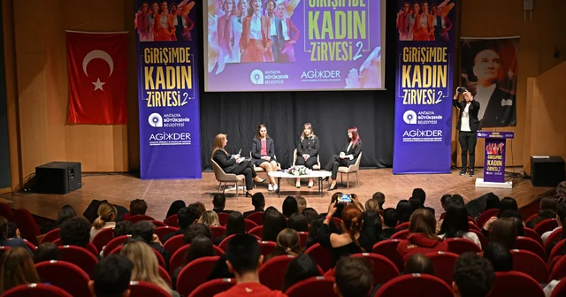 Antalya da Girişimde Kadın Zirvesi nin ikincisi düzenlendi Antalya Haberleri