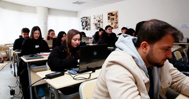 Bayburt Üniversitesi nde Türkiye Siber Vatan Programı eğitimi başladı Bayburt Haberleri