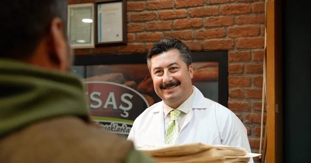 Bu ekmek yiyenlerin vazgeçilmesi oluyor Pideler Başkan Özel den Bursa Haberleri