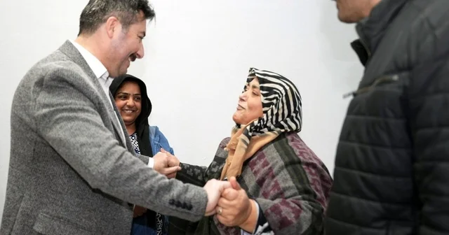 Yenişehir Belediye Başkanı Ercan Özel iftar ve sahurlarda vatandaşlar ile bir araya geldi Başkan Özel, Biz gönüllere girmeye talibiz Bursa Haberleri