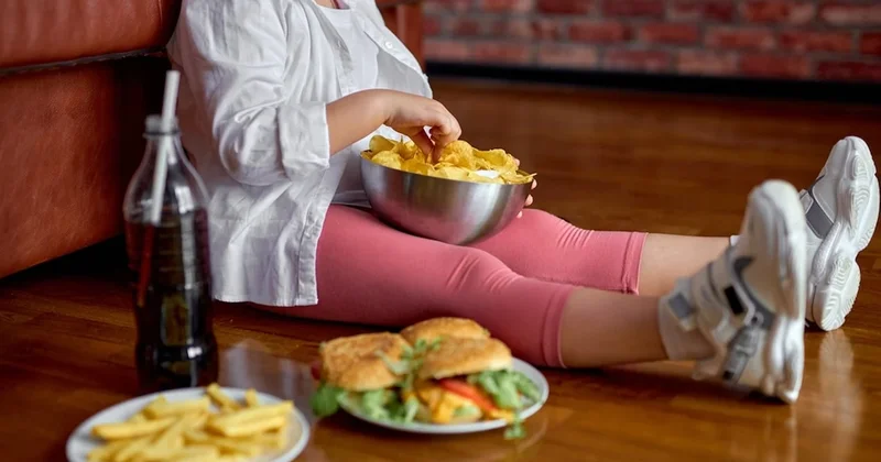 Yeni araştırma: Stres seviyeniz çocuğunuza kilo olarak yansıyor Sözcü Gazetesi