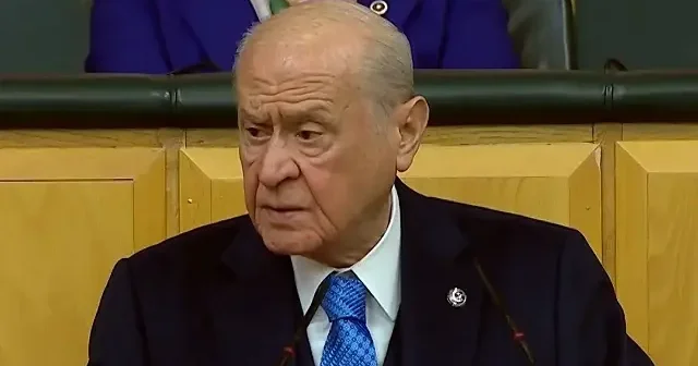 Bahçeli den İmamoğlu na sert tepki: Mahkeme salonunu şov alanına çevirenler zavallı aymazlardır VİDEO İZLE