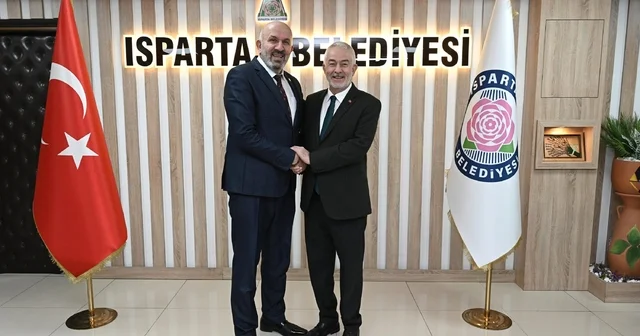 Muhtarlar konfederasyonu heyeti Isparta da bir araya geldi Isparta Haberleri