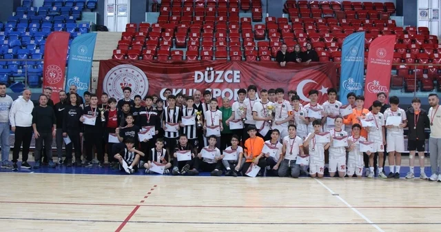 Okul sporları futsal heyecanı sona erdi Düzce Haberleri
