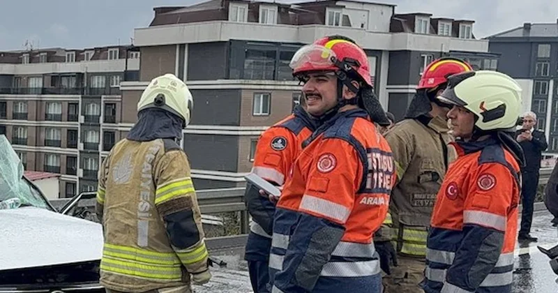 Çekmeköy de trafik kazasında 4 kişi yaralandı Sözcü Gazetesi