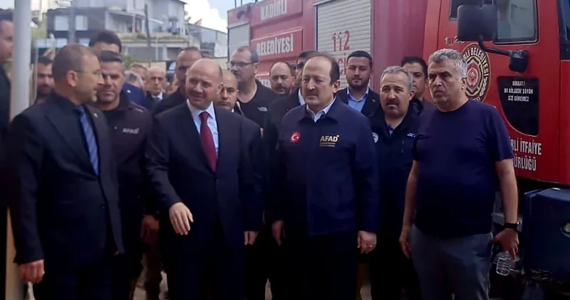 AFAD Başkanı bölgede: Devlet tüm imkanlarıyla sahada Gündem Haberleri