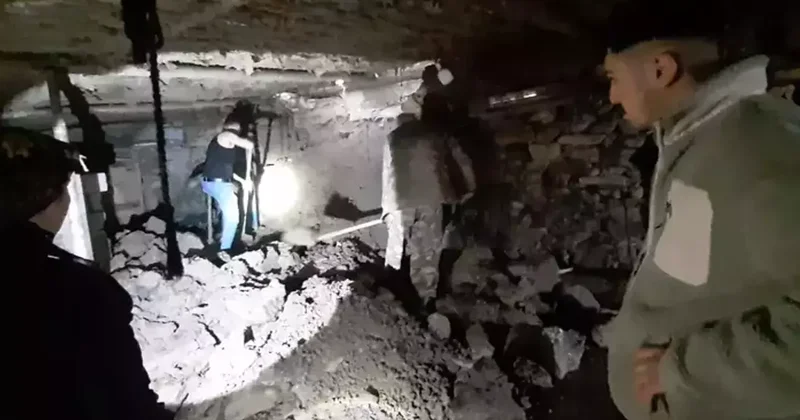 Sağanak nedeniyle çöken ağılda 6 keçi öldü