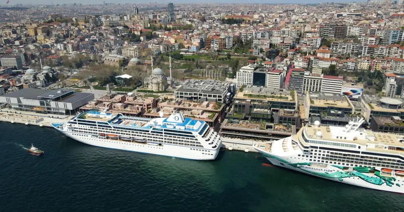 Bakan Uraloğlu açıkladı: Kruvaziyer yolcu sayısı 16 yılın zirvesinde!