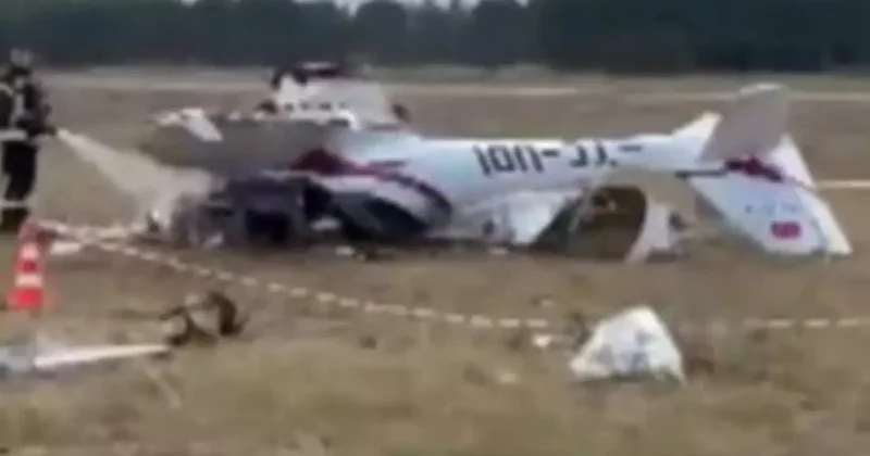 Fransız ordusuna ait eğitim uçağı düştü: 2 yaralı