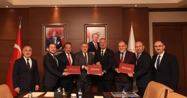 Karacabey e 100 milyonluk spor yatırımı Bursa Haberleri