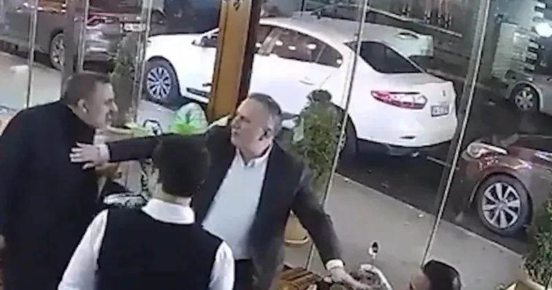 CHP li Nadir Ataman çorbacıda kavgaya tutuştu! Verilen hizmeti beğenmedi, darp edilip atıldı