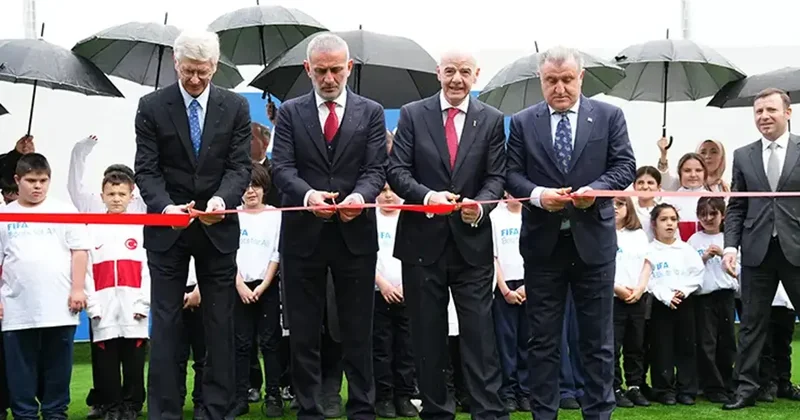 FIFA Arena projesinin Türkiye etabının resmi açılışı yapıldı! Projesini destekliyoruz Fanatik Gazetesi Futbol Haberleri Spor