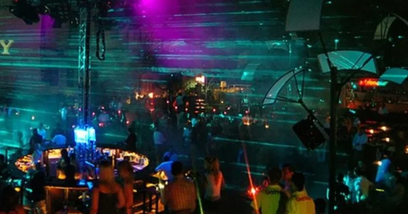 İş insanı, kulüpte tanıştığı kadını evine götürdü: Hayatının şokunu yaşadı Sözcü Gazetesi