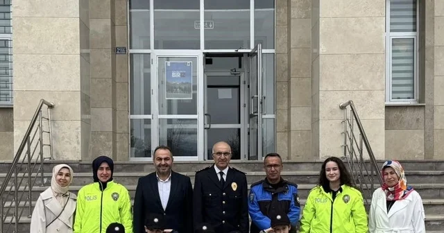 Minik öğrencilerden Beyşehir Emniyetine sürpriz Konya Haberleri