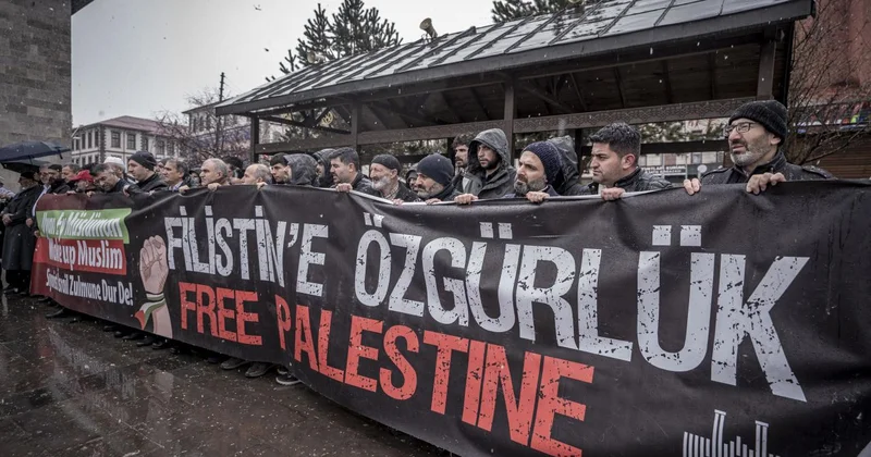 Türkiye genelinde katil İsrail in idam yasası na tepki