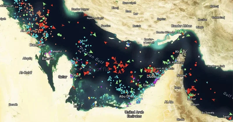 Hürmüz de ateşkes var ama hareket yok: Yüzlerce tanker neden hala beklemede? Sözcü Gazetesi