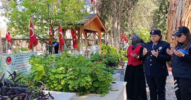Şehit kızı polisler, babalarını andı Adana Haberleri