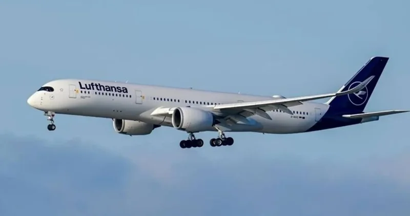 Alman havayolu şirketinde grev alarmı: Kabin memurları iş bıraktı