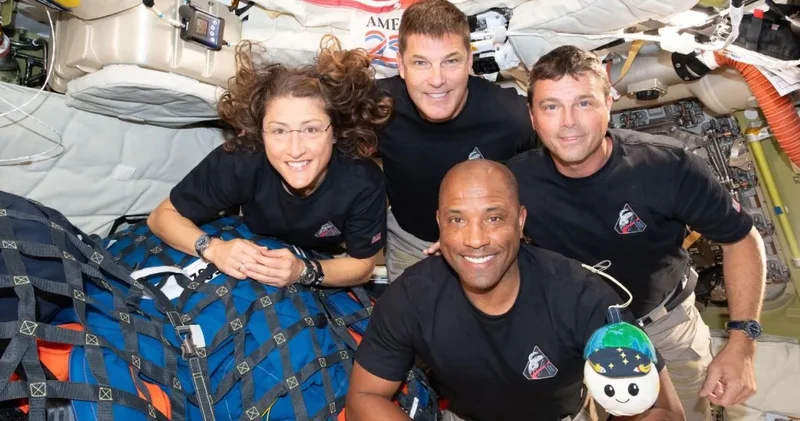 İnsanlık 50 yıl sonra Ay dan dönüyor