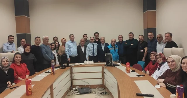 Vezirköprü de emekliye ayrılan hastane çalışanlarına veda Samsun Haberleri