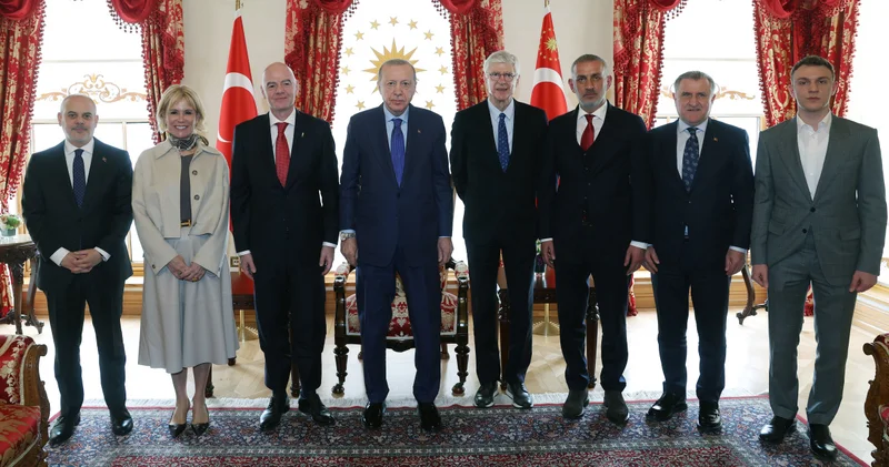 Cumhurbaşkanı Erdoğan, FIFA Başkanı Infantino yu kabul etti Futbol Haberleri