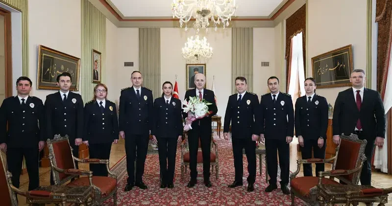 Kurtulmuş, TBMM de görevli polisleri kabul etti