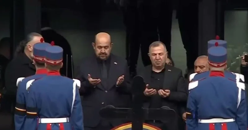 Lucescu’nun cenazesine katılan Türk taraftar Fatiha okudu