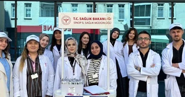 Sinop ta hemşire adayları kansere dikkat çekti Sinop Haberleri