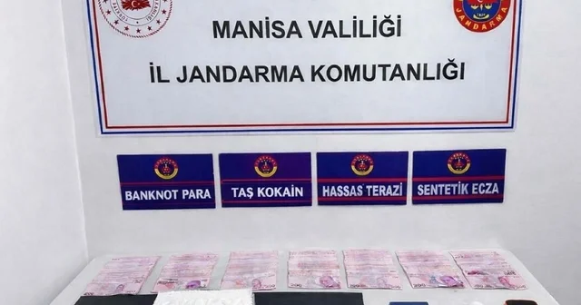 Manisa da uyuşturucu operasyonu: 2 kilo kokain ele geçilirildi Manisa Haberleri