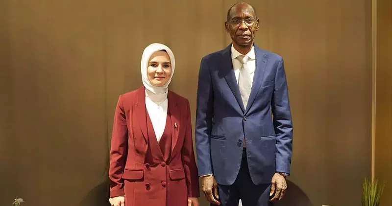 Bakan Göktaş, Senegal Dışişleri Bakanı Niang ile bir araya geldi