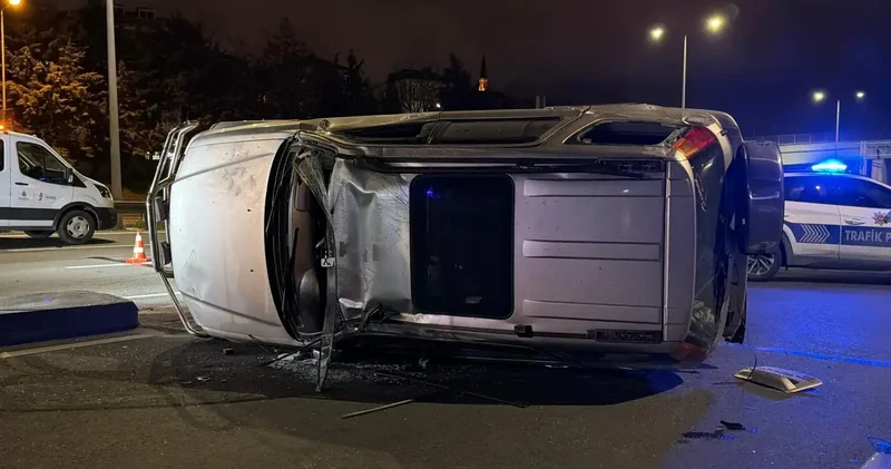 Kağıthane’de alkollü sürücünün kullandığı otomobilin çarptığı cip devrildi: 1 yaralı