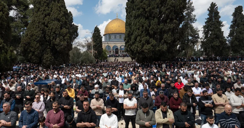 Mescid i Aksa da beş hafta sonra ilk cuma namazı Dış Haberler