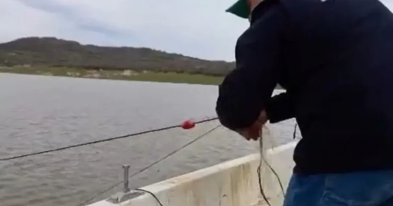 Kırklareli’nde barajda yasa dışı avcılığa geçit yok: 650 metre ağ ele geçirildi